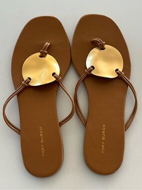 Tory Burch Patos Disk Leather Thong Flip Flops Flat Sandals Tan & Gold Size 8.5